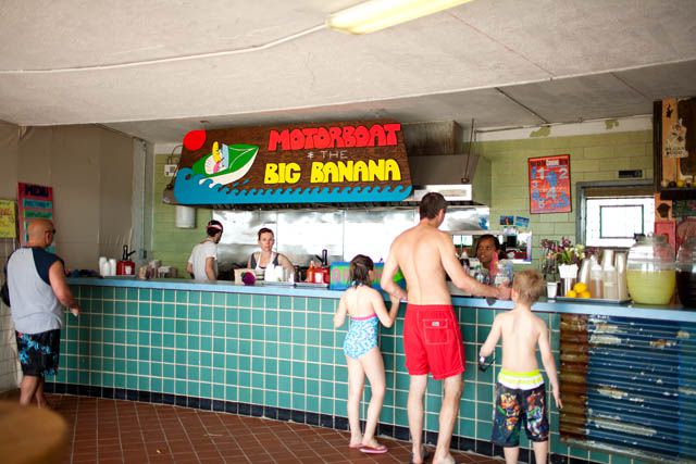 (Photo by Katie Sokoler/Gothamist)EAT: But there are also a ton of new concession stands on the boardwalk, like Caracas Arepa Bar and Blue Bottle Coffee (at 106th St); Motorboat & the Big Banana, selling frozen dipped bananas and po-boys on the boardwalk at 96th st.